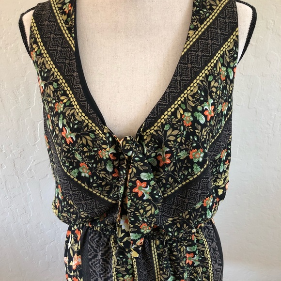 Dance&Marvel-Black floral romper /ruffle hem sz M - Picture 3 of 7